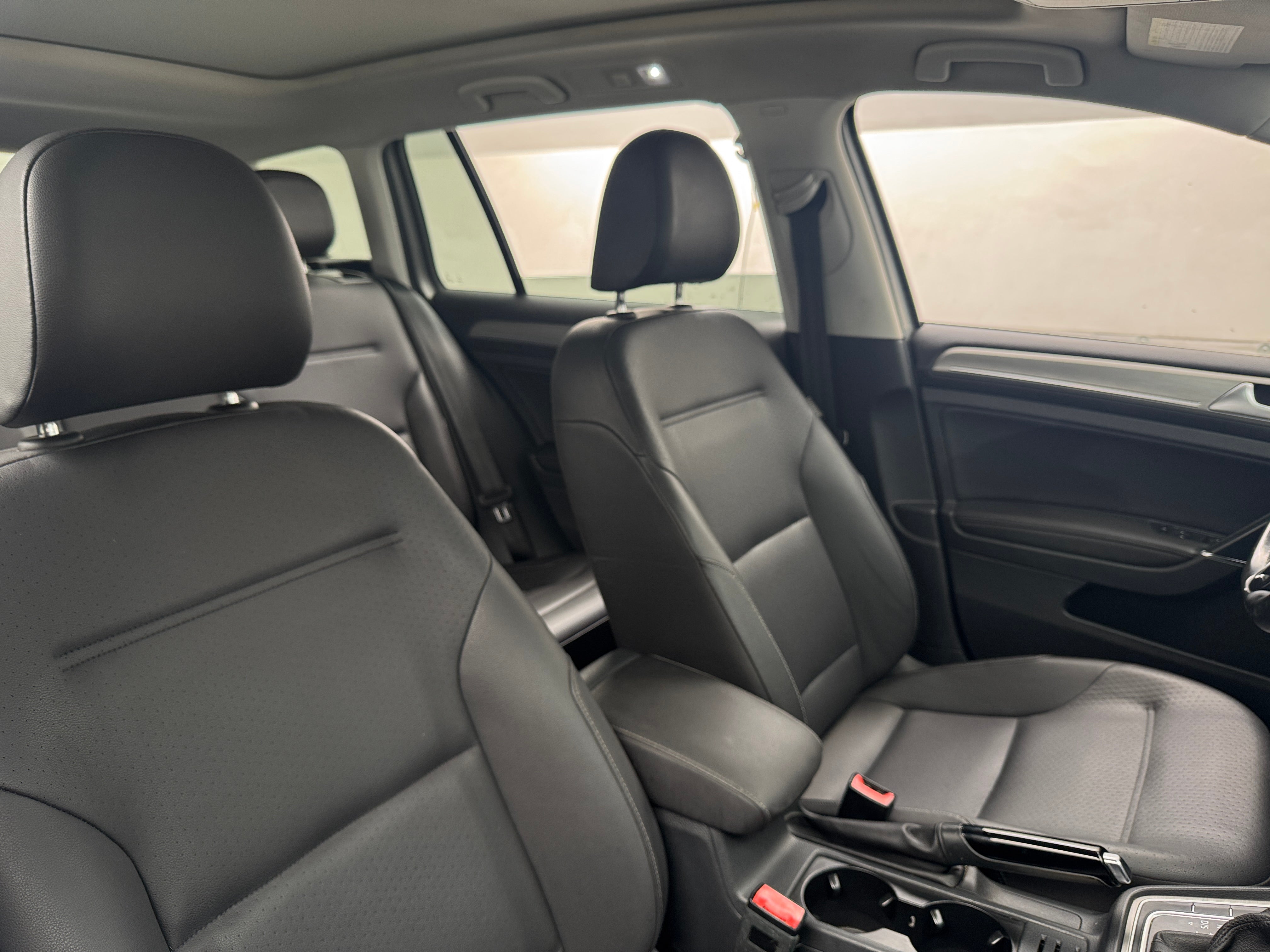 2015 Volkswagen Golf SportWagen