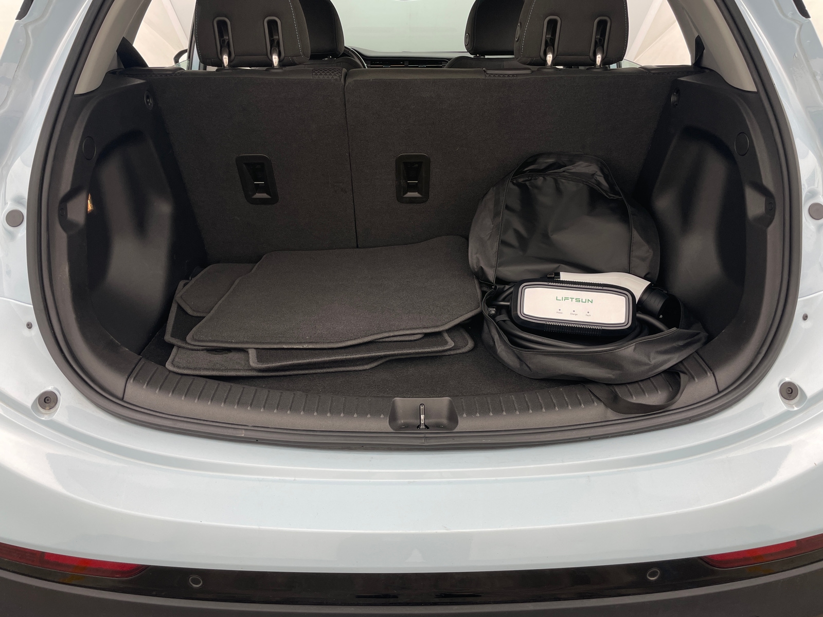 Thumbnail: 2022 Chevrolet Bolt EV - 7