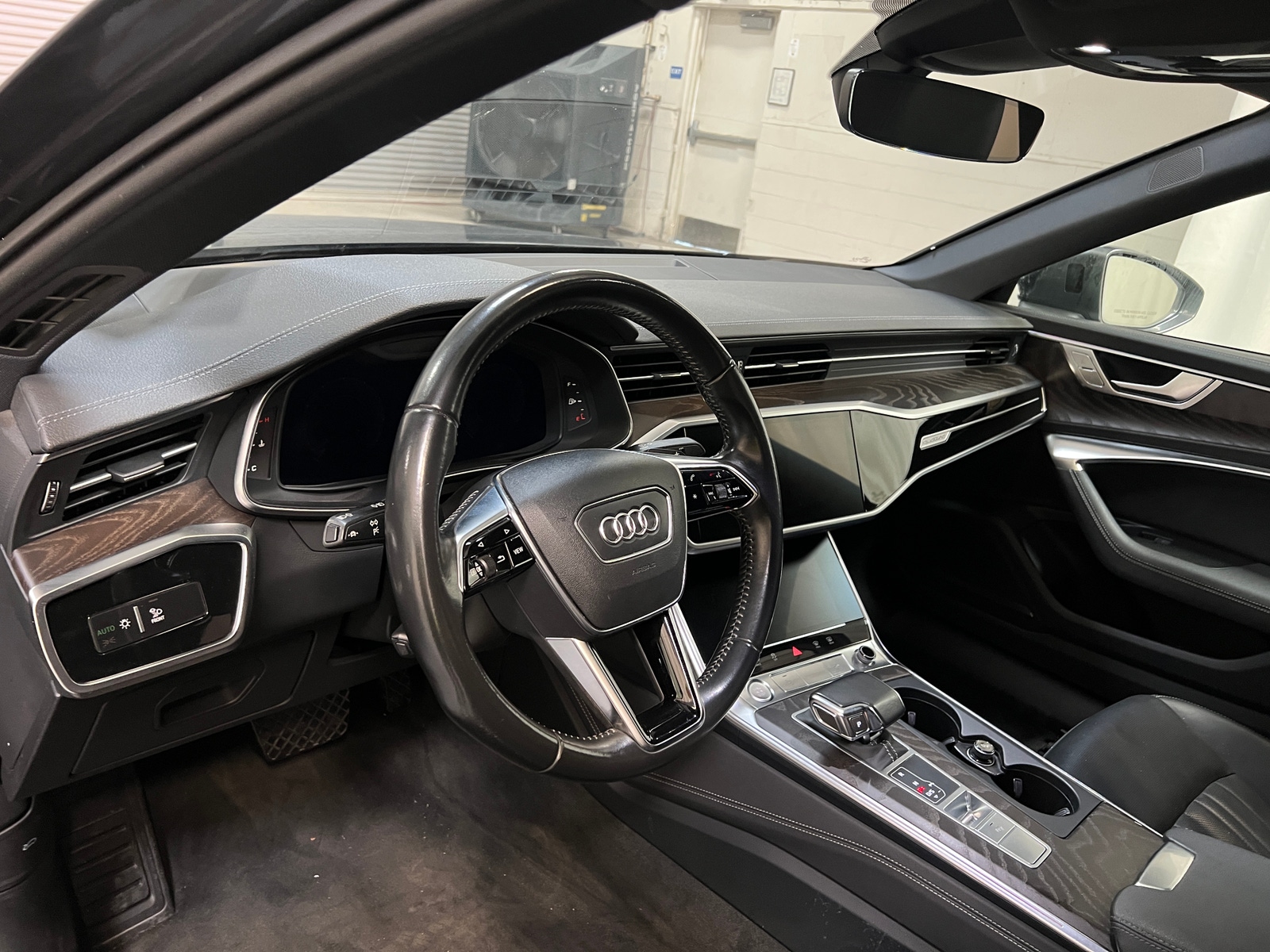 Thumbnail: 2020 Audi A6 - 2