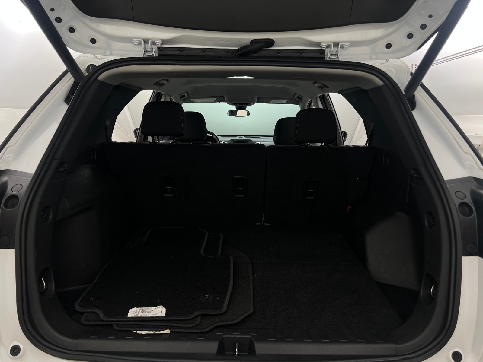 Thumbnail: 2022 Chevrolet Equinox - 7