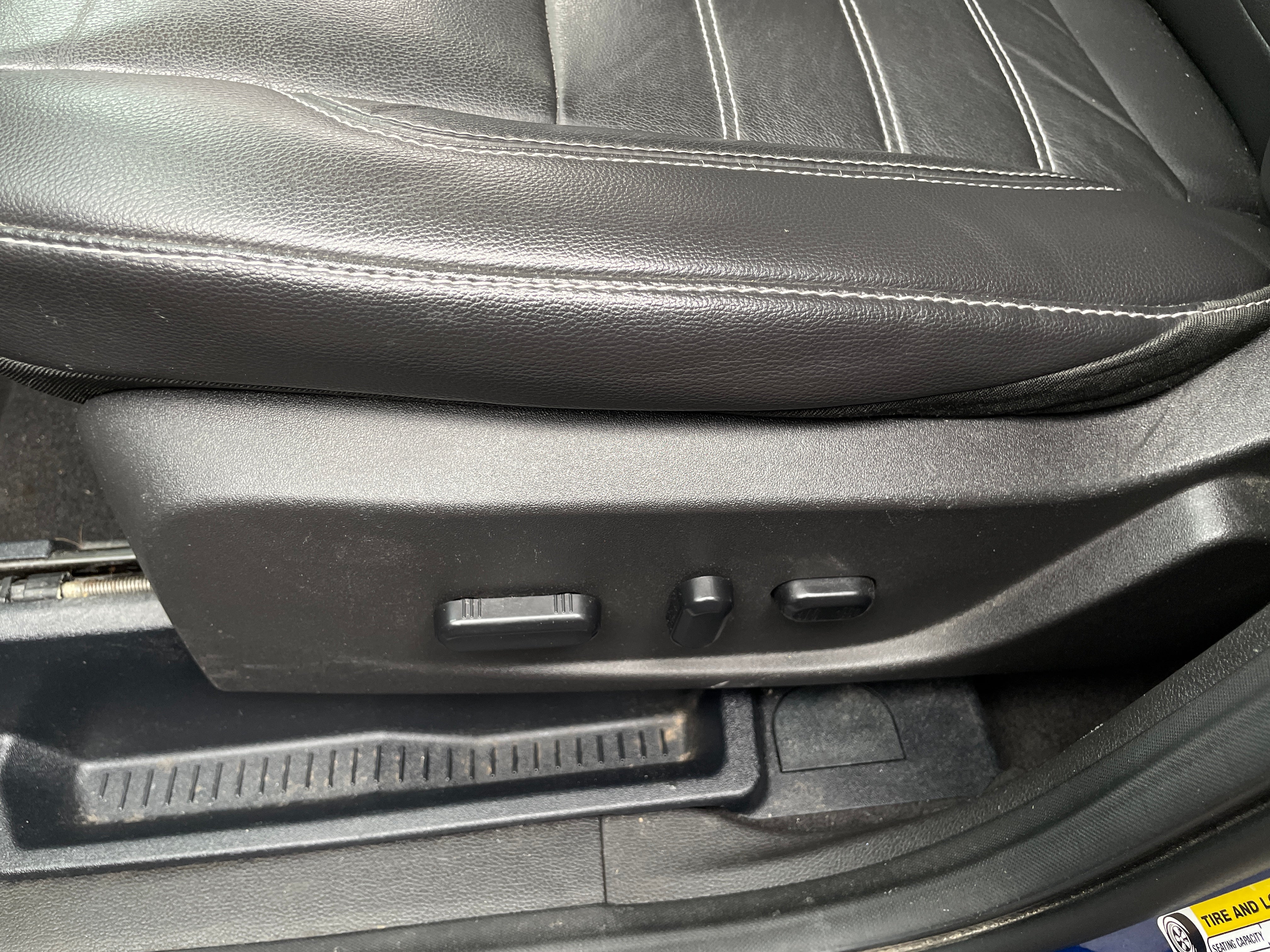 Used 2017 Ford Escape Titanium with VIN 1FMCU0JD1HUA60596 for sale in Oak Creek, WI