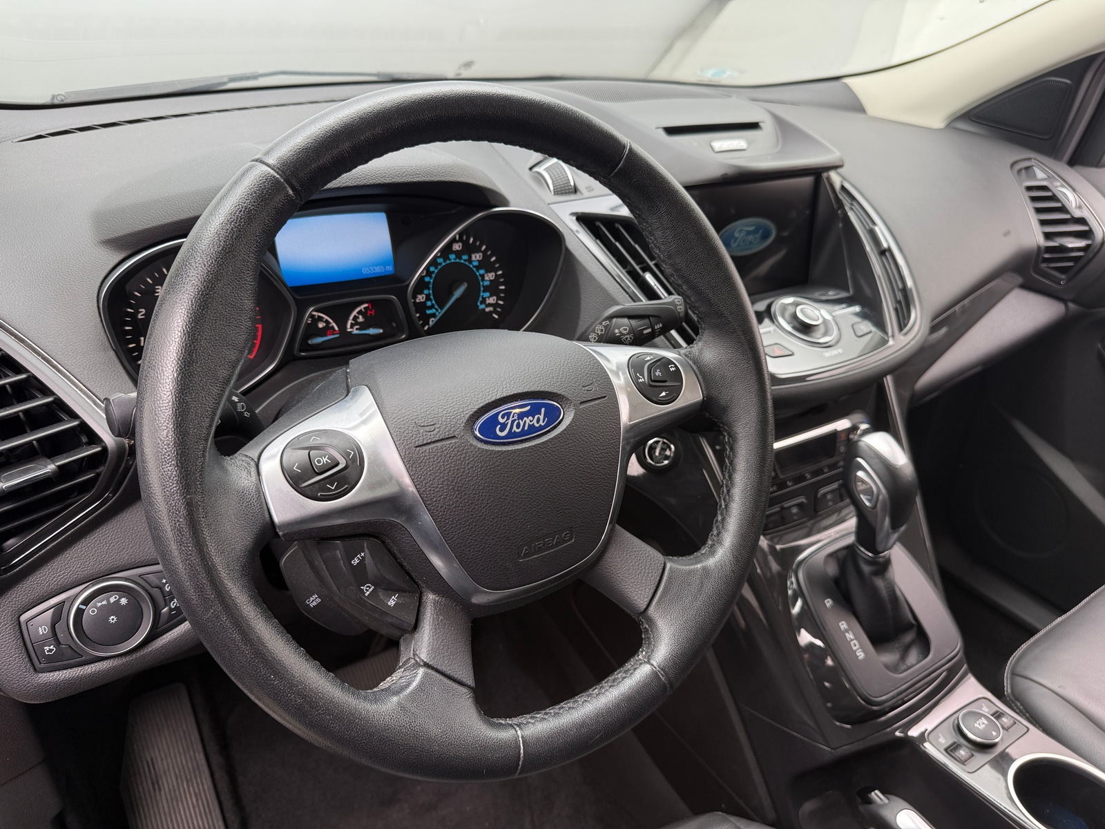 Thumbnail: 2016 Ford Escape - 4