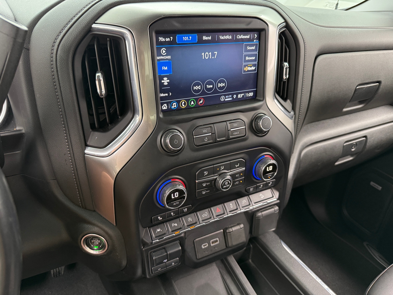 Thumbnail: 2021 Chevrolet Silverado 1500 - 3