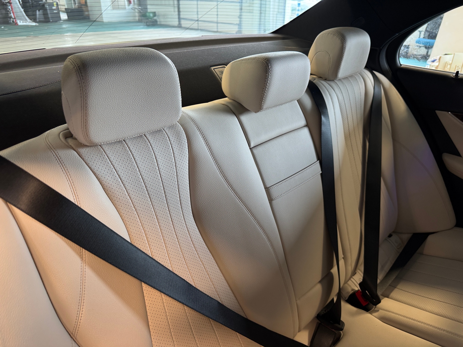 Thumbnail: 2017 Mercedes-Benz E-Class - 5