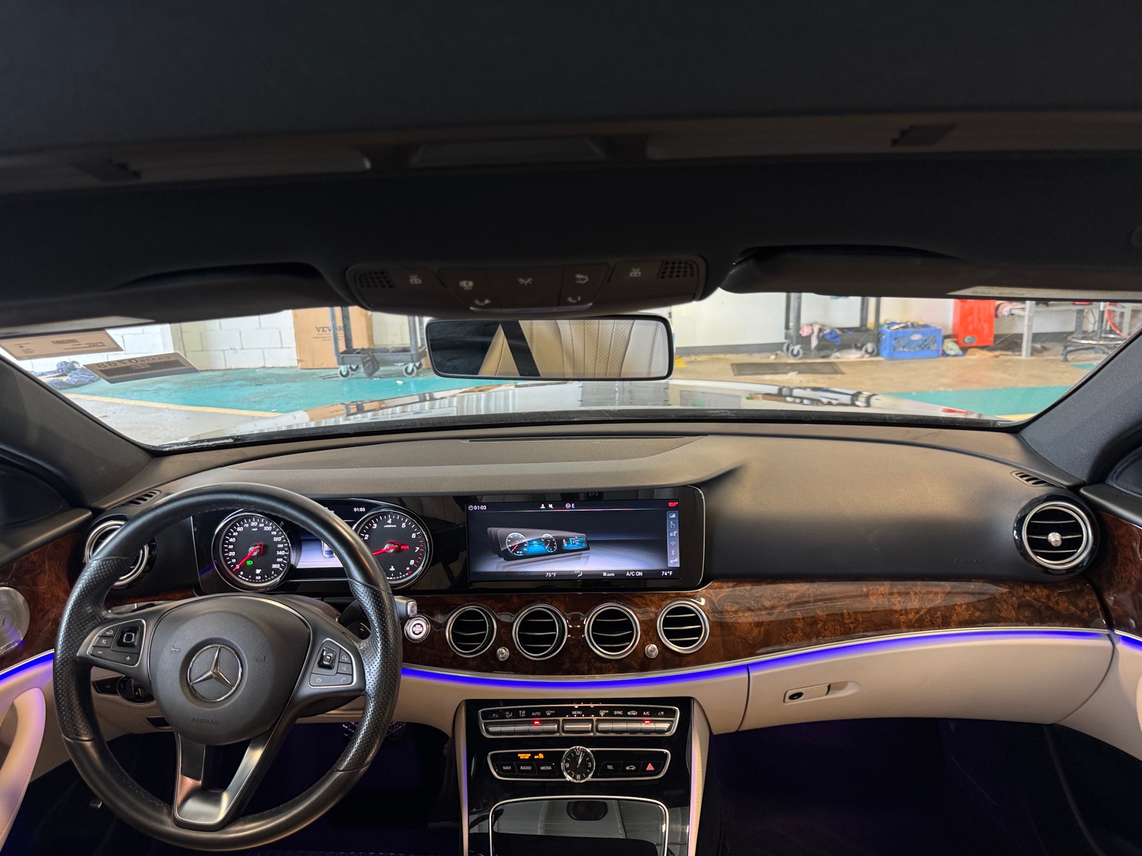 Thumbnail: 2017 Mercedes-Benz E-Class - 2