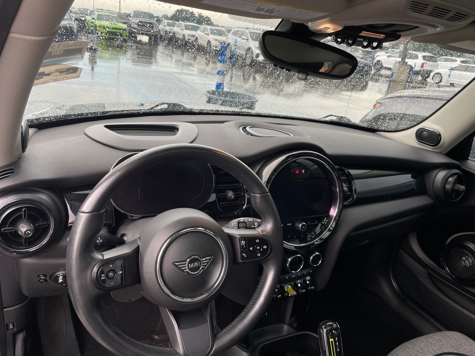 Thumbnail: 2022 MINI Cooper Hardtop - 2