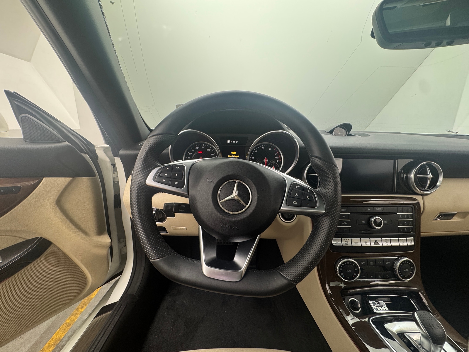 Thumbnail: 2020 Mercedes-Benz SLC - 4