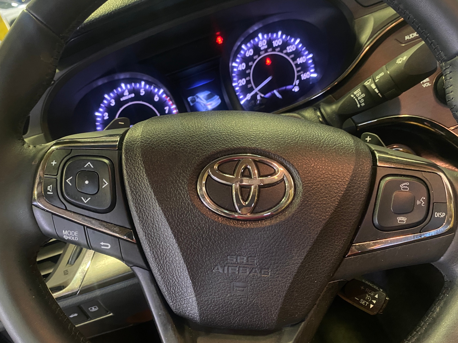Thumbnail: 2016 Toyota Avalon - 4