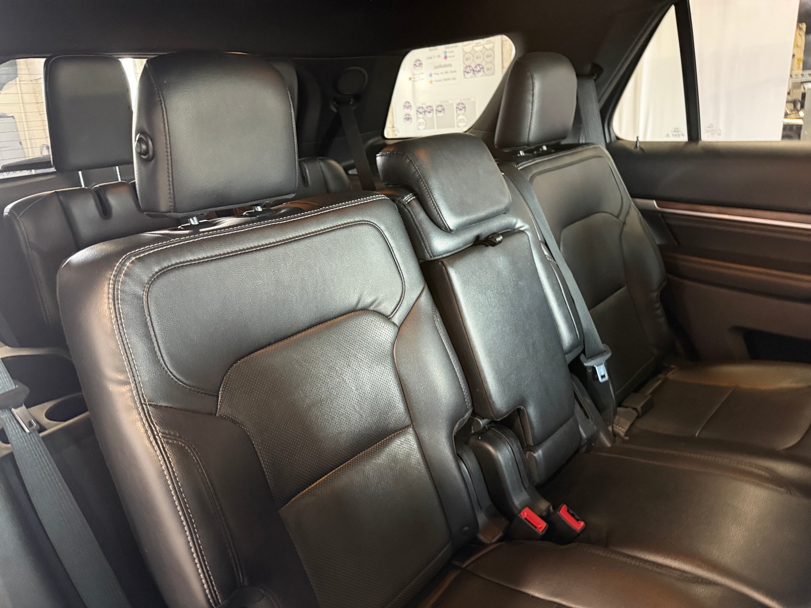 Thumbnail: 2019 Ford Explorer - 5