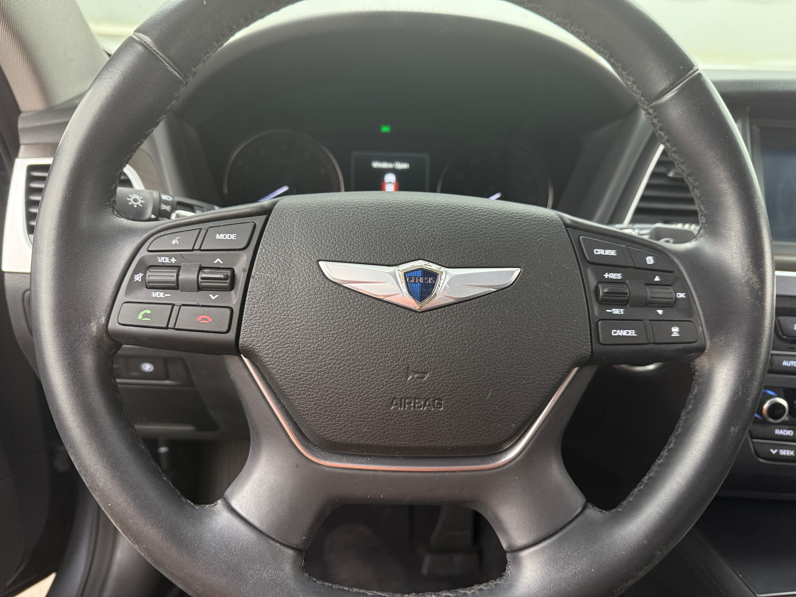 Thumbnail: 2015 Hyundai Genesis - 4