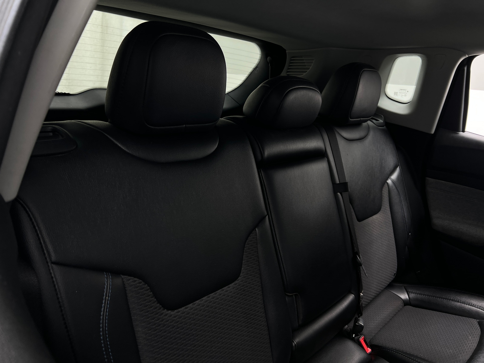 Thumbnail: 2022 Jeep Compass - 6