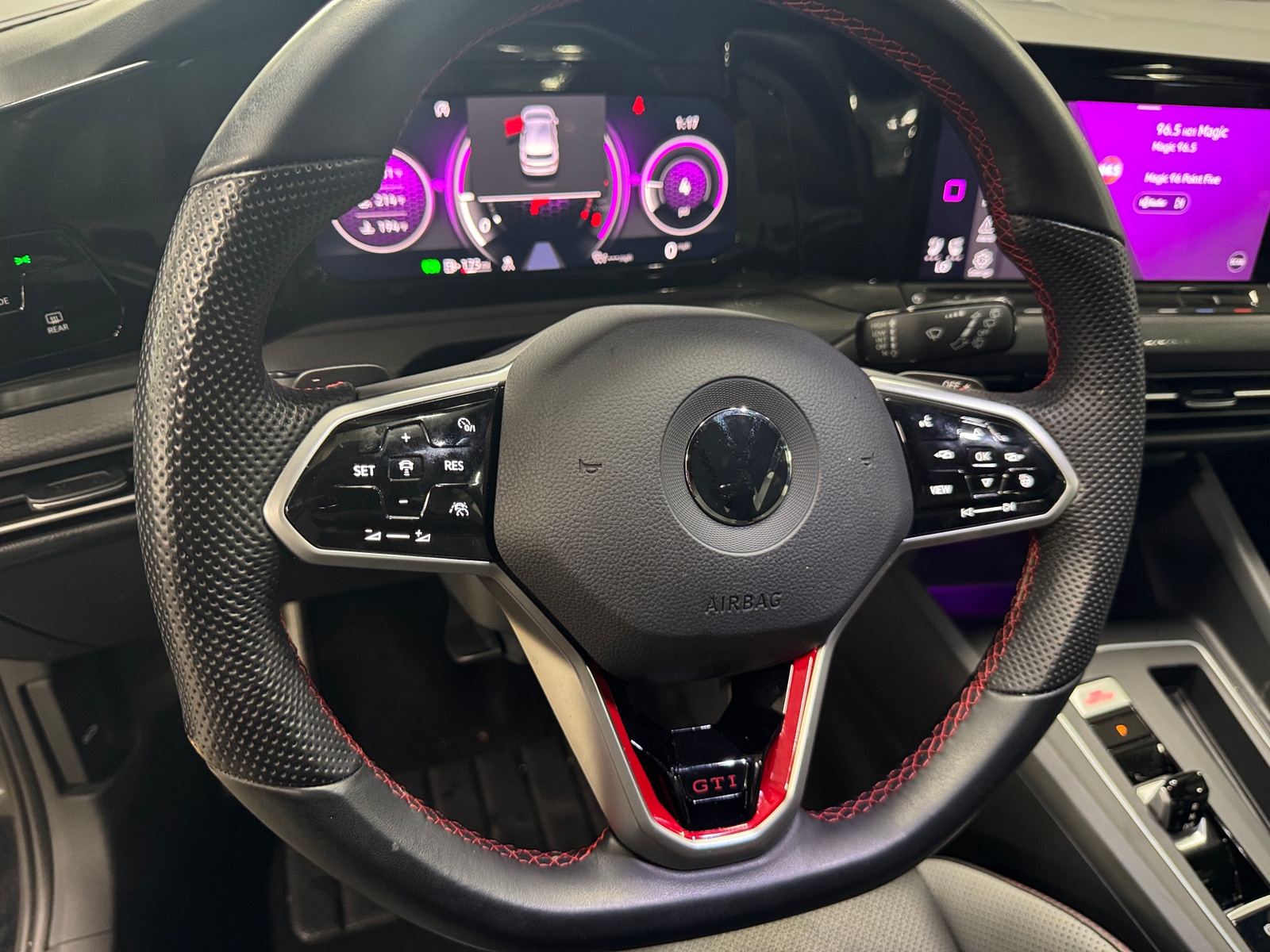 Thumbnail: 2022 Volkswagen Golf - 5
