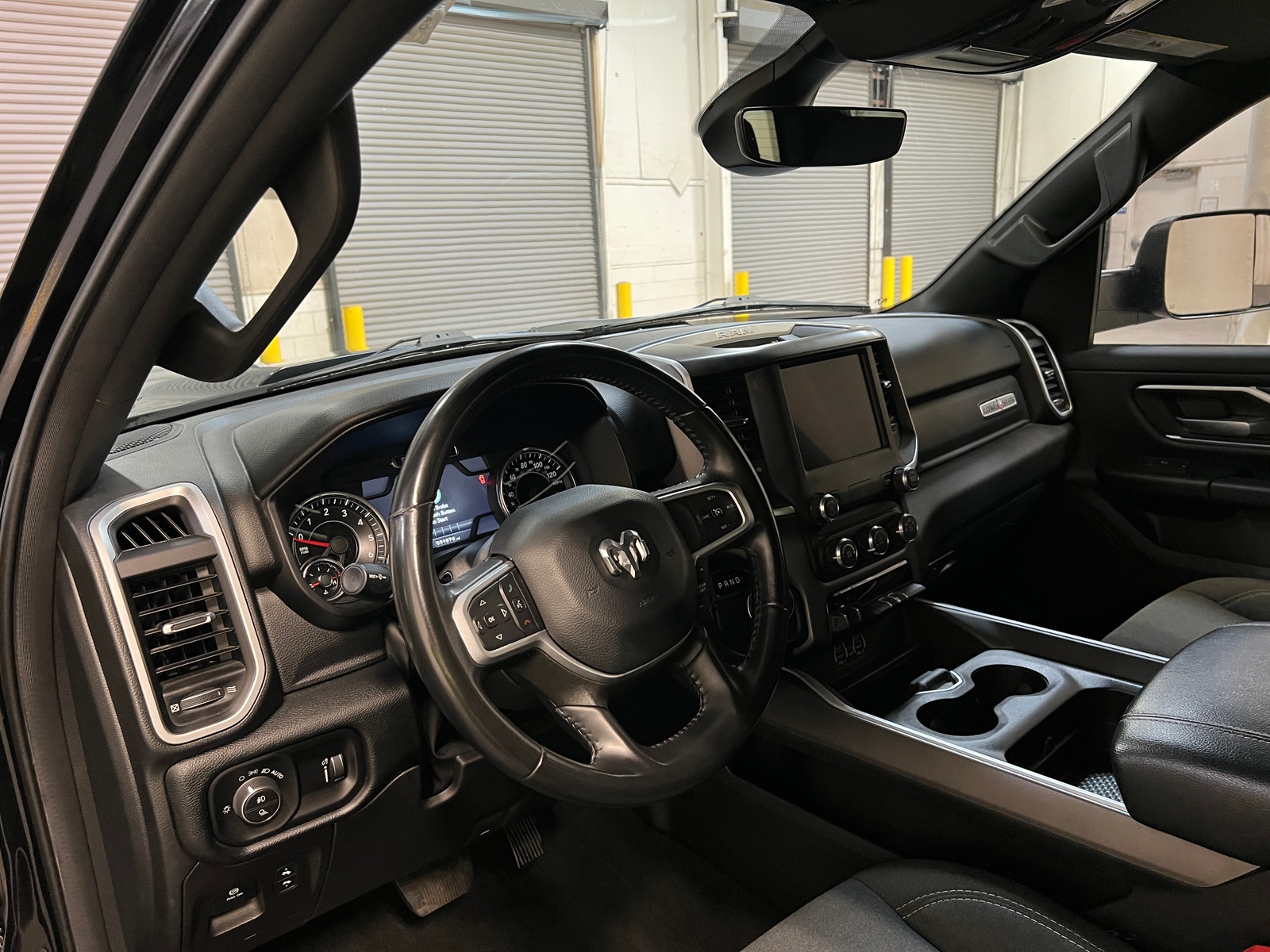 Thumbnail: 2022 RAM 1500 - 3