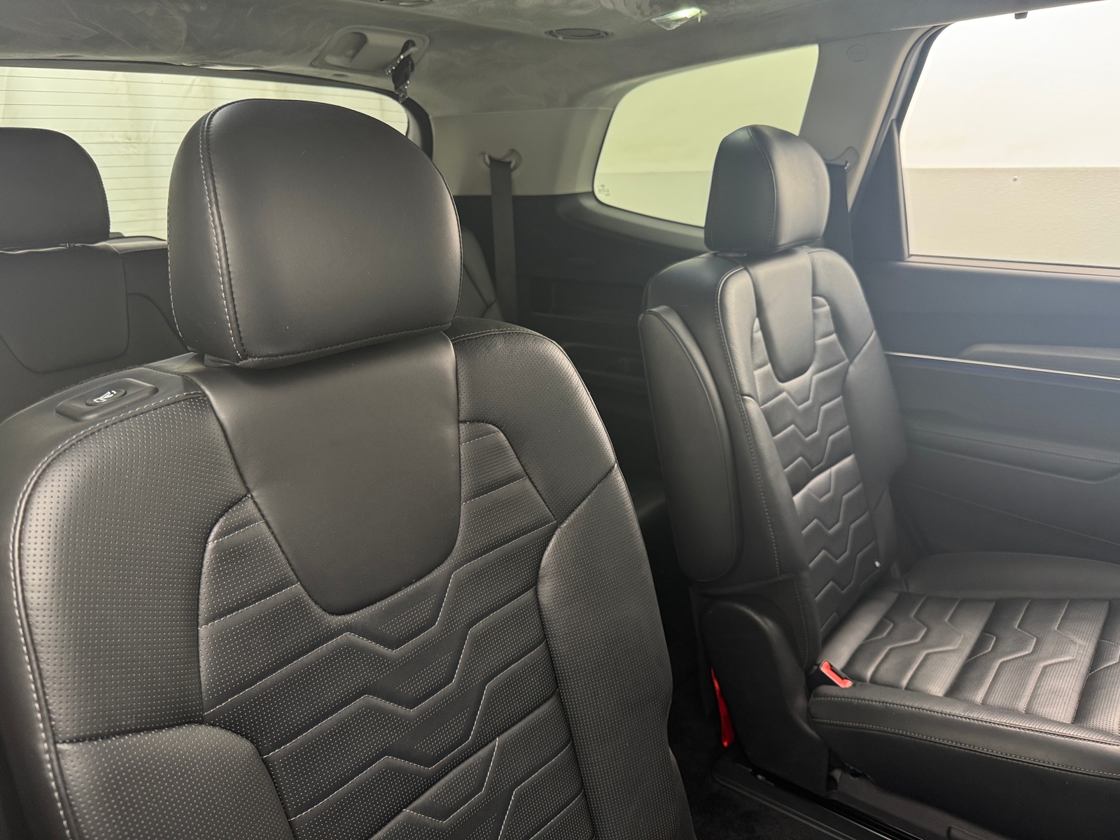 Thumbnail: 2021 Kia Telluride - 5