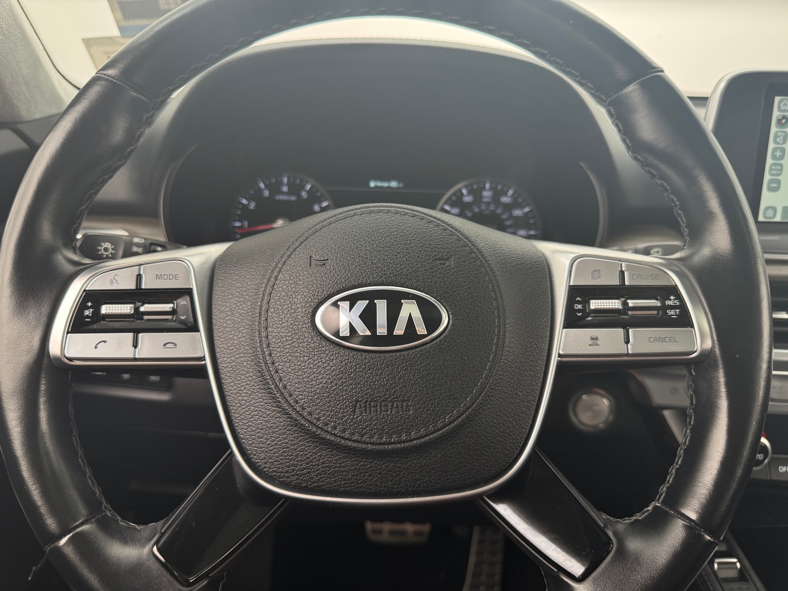 Thumbnail: 2021 Kia Telluride - 4