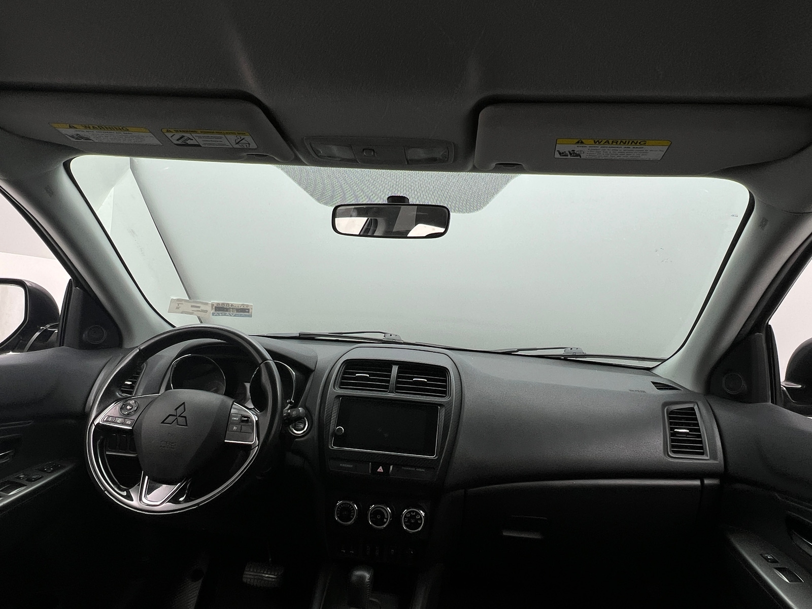 Thumbnail: 2018 Mitsubishi Outlander Sport - 3