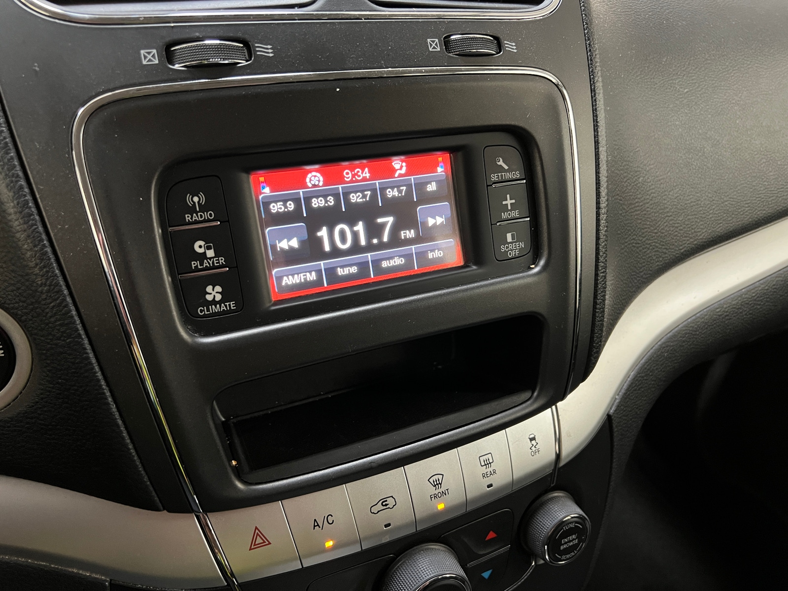 Thumbnail: 2013 Dodge Journey - 4