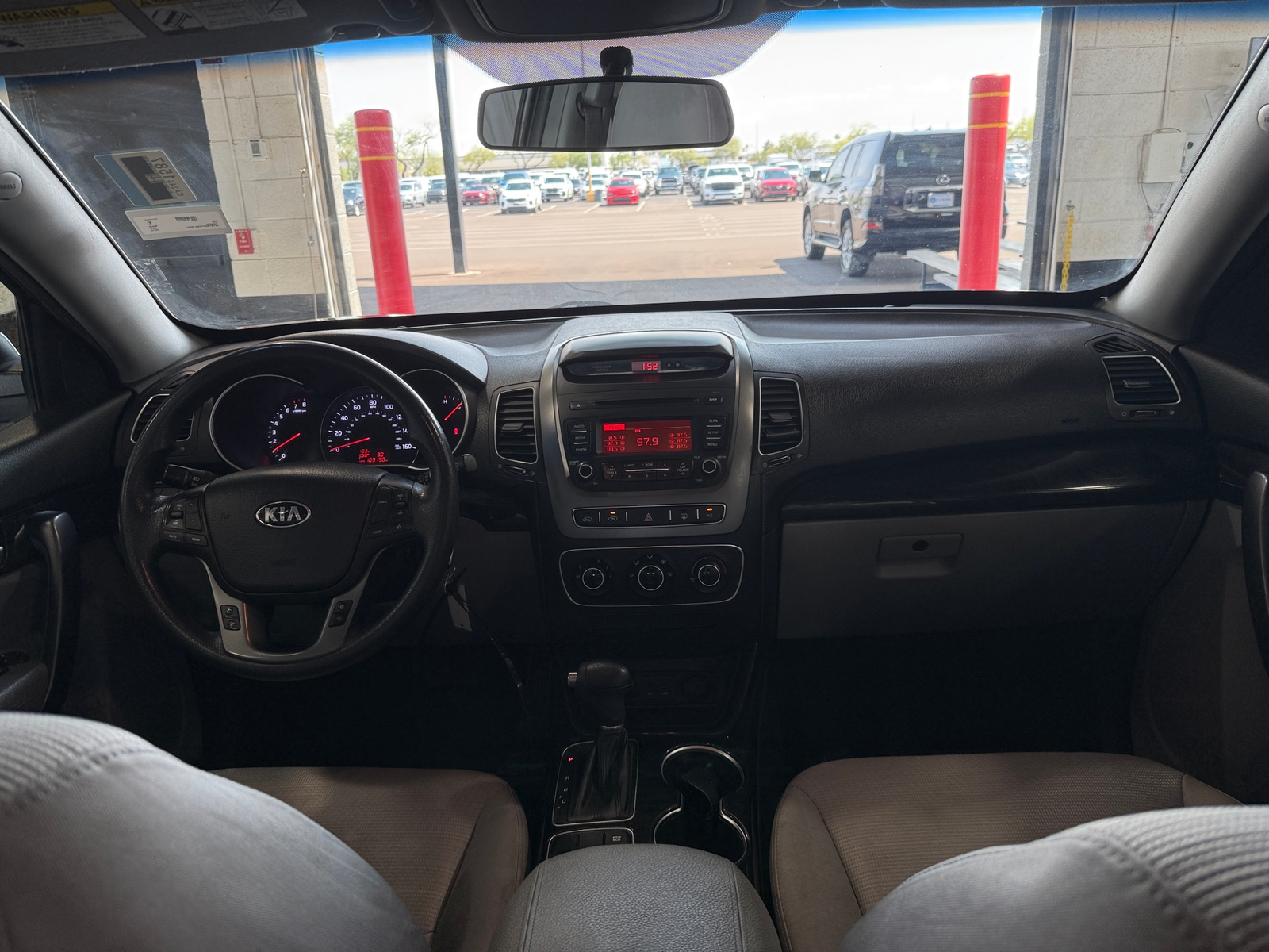 Thumbnail: 2014 Kia Sorento - 3