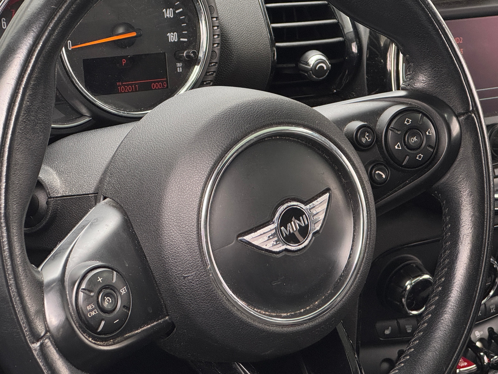 Thumbnail: 2016 MINI Cooper Clubman - 4