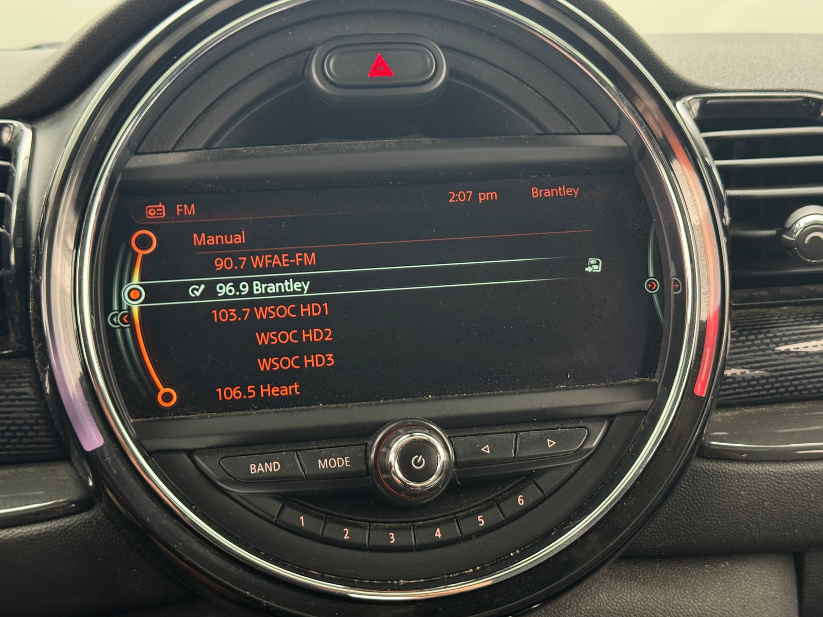 Thumbnail: 2016 MINI Cooper Clubman - 3