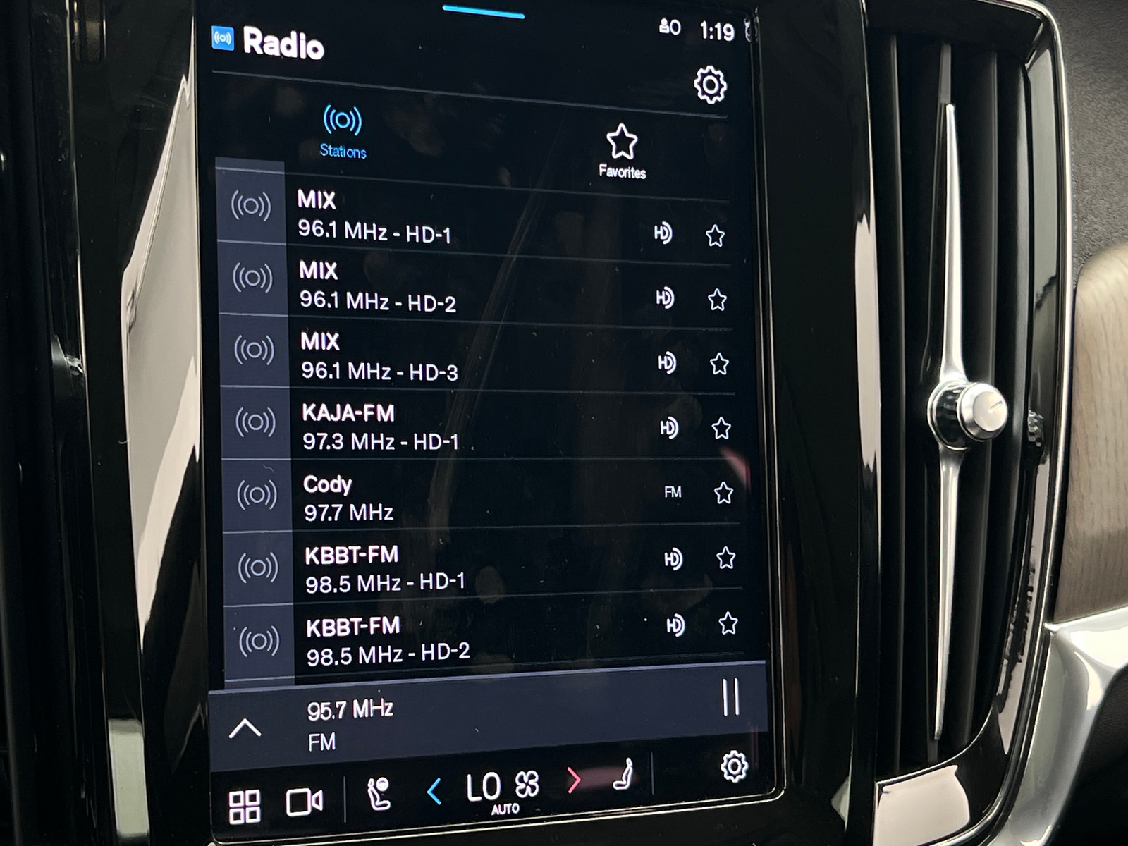 Thumbnail: 2023 Volvo S90 - 3