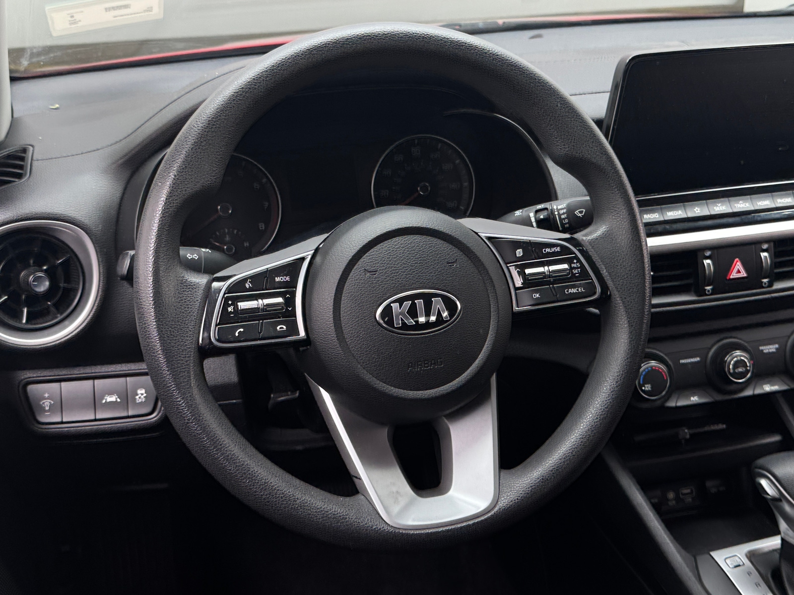 Thumbnail: 2020 Kia Forte - 5