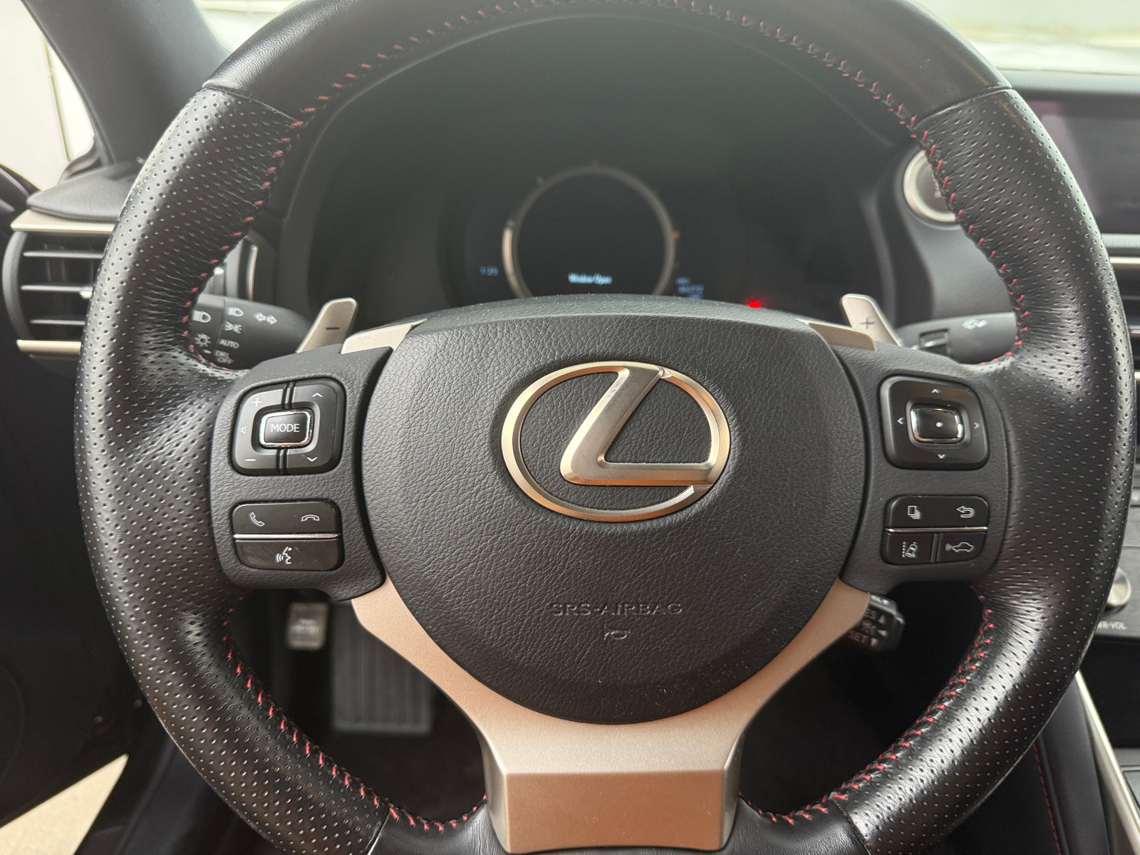 Thumbnail: 2020 Lexus IS - 4