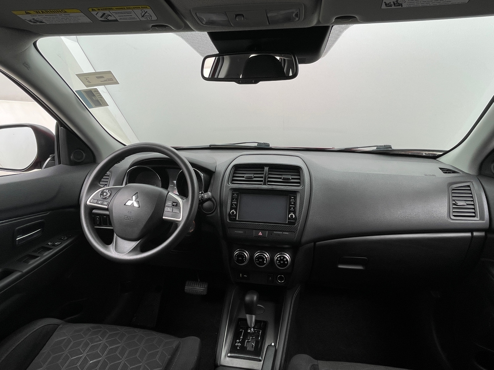Thumbnail: 2021 Mitsubishi Outlander Sport - 3