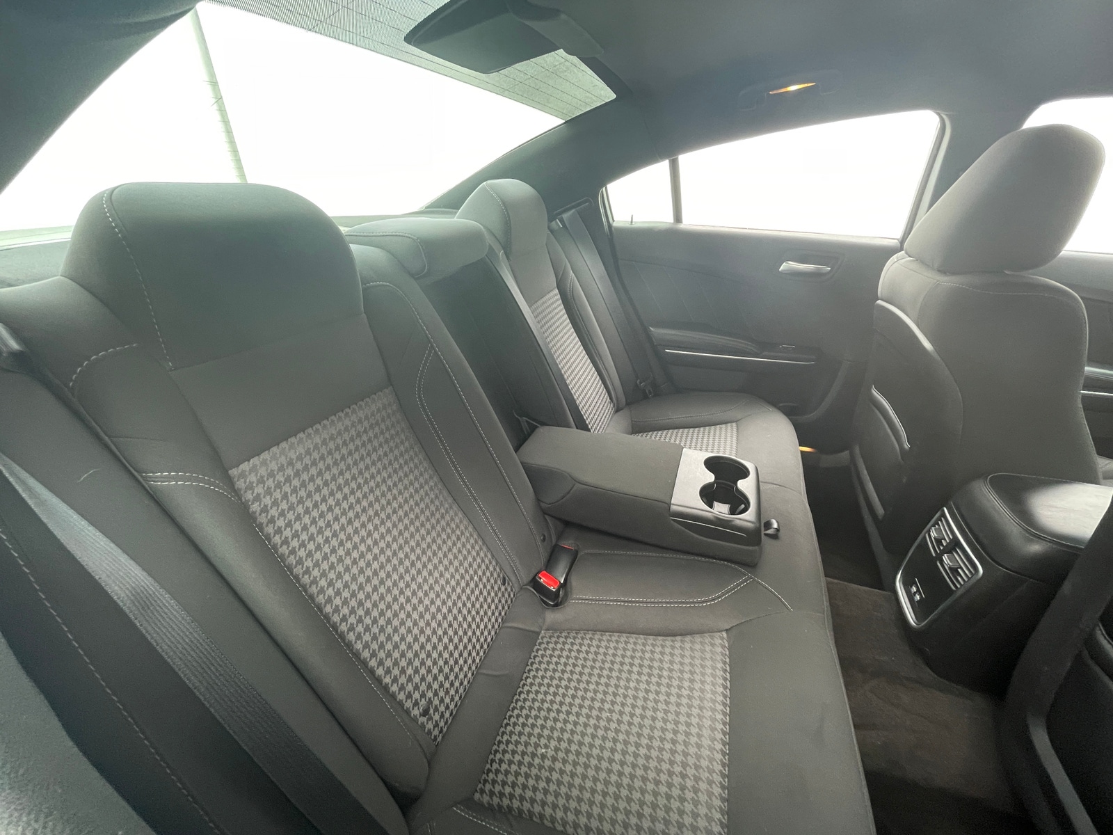 Thumbnail: 2018 Dodge Charger - 6