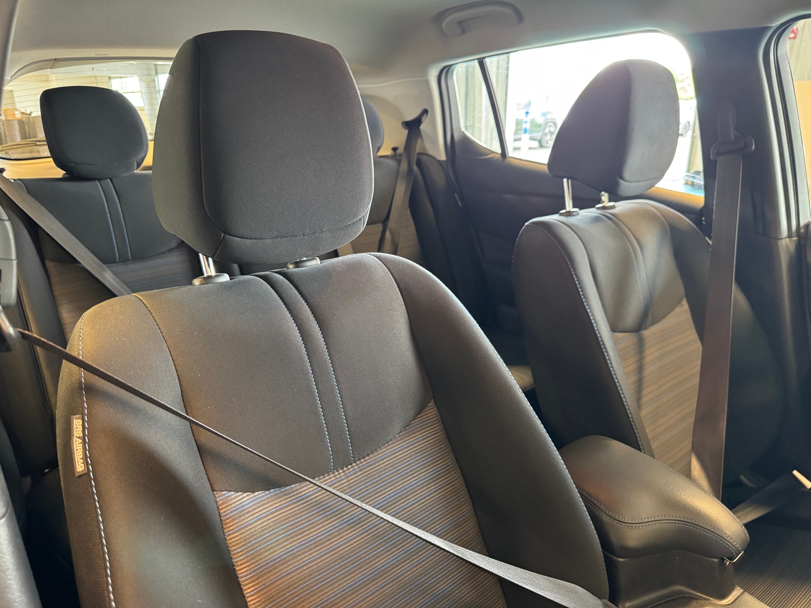 Thumbnail: 2023 Nissan Leaf - 2