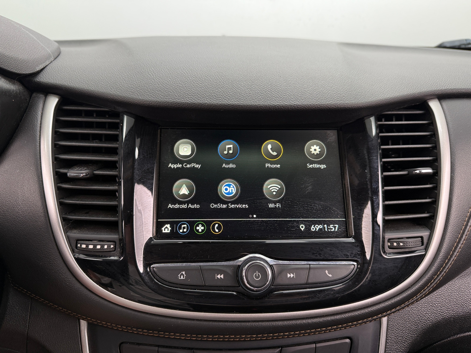 Thumbnail: 2019 Chevrolet Trax - 4