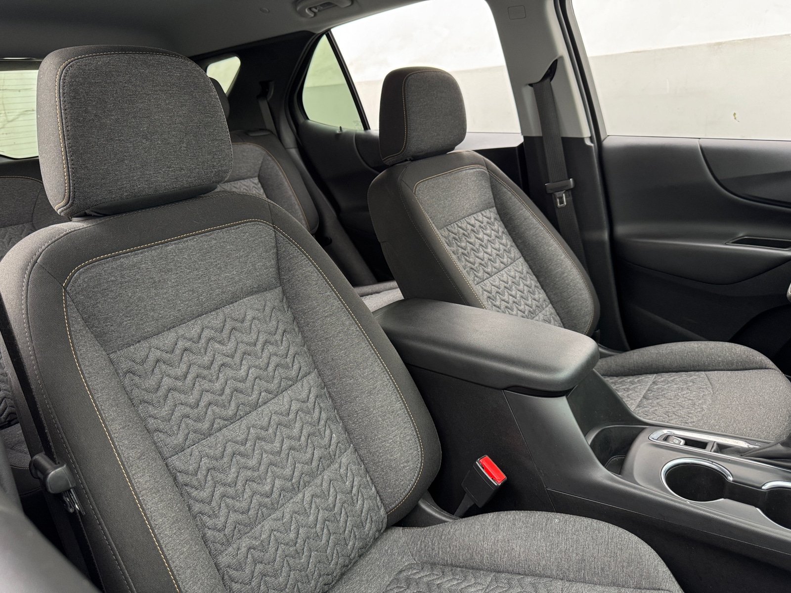 Thumbnail: 2023 Chevrolet Equinox - 2