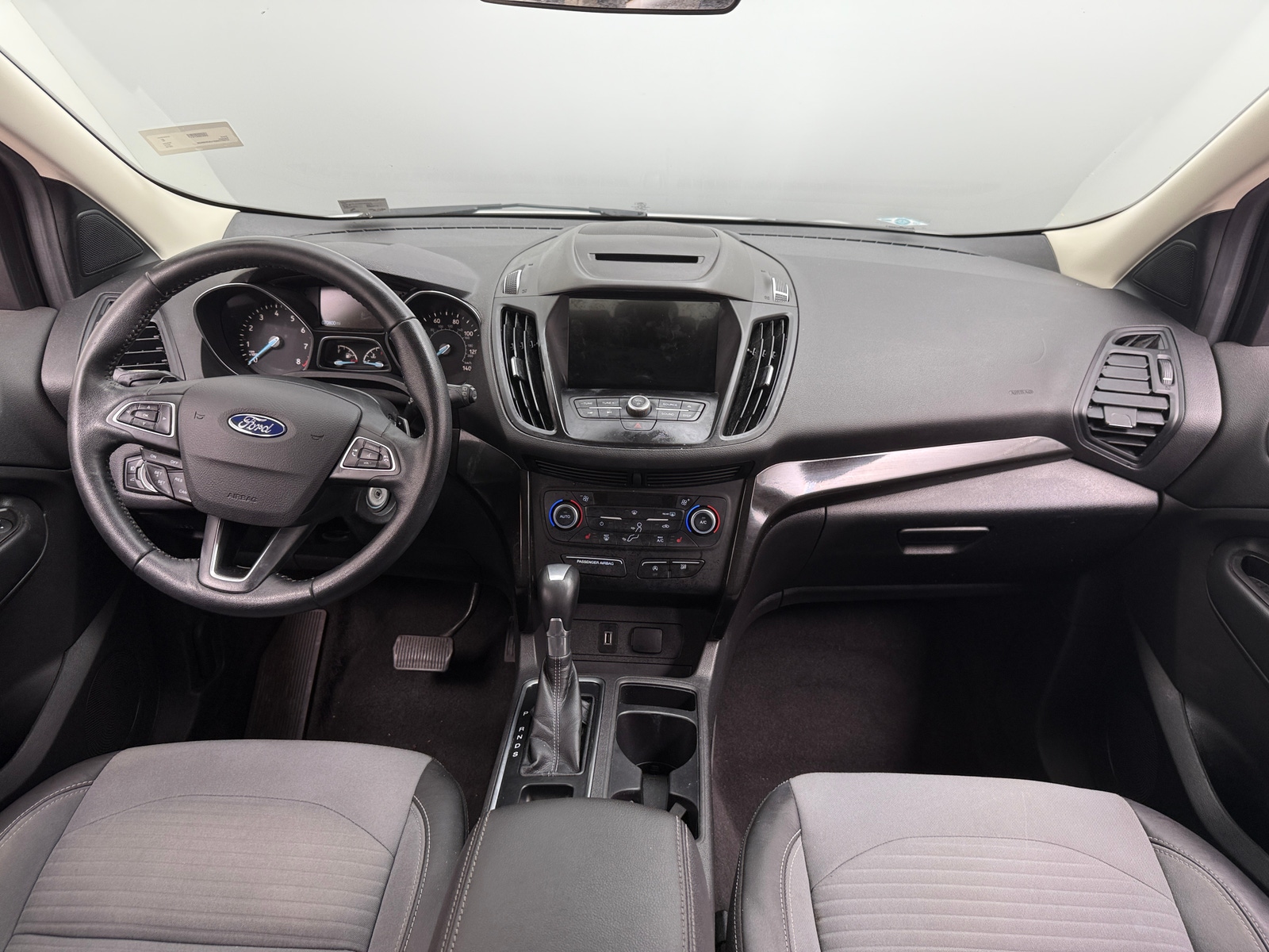 Thumbnail: 2018 Ford Escape - 3