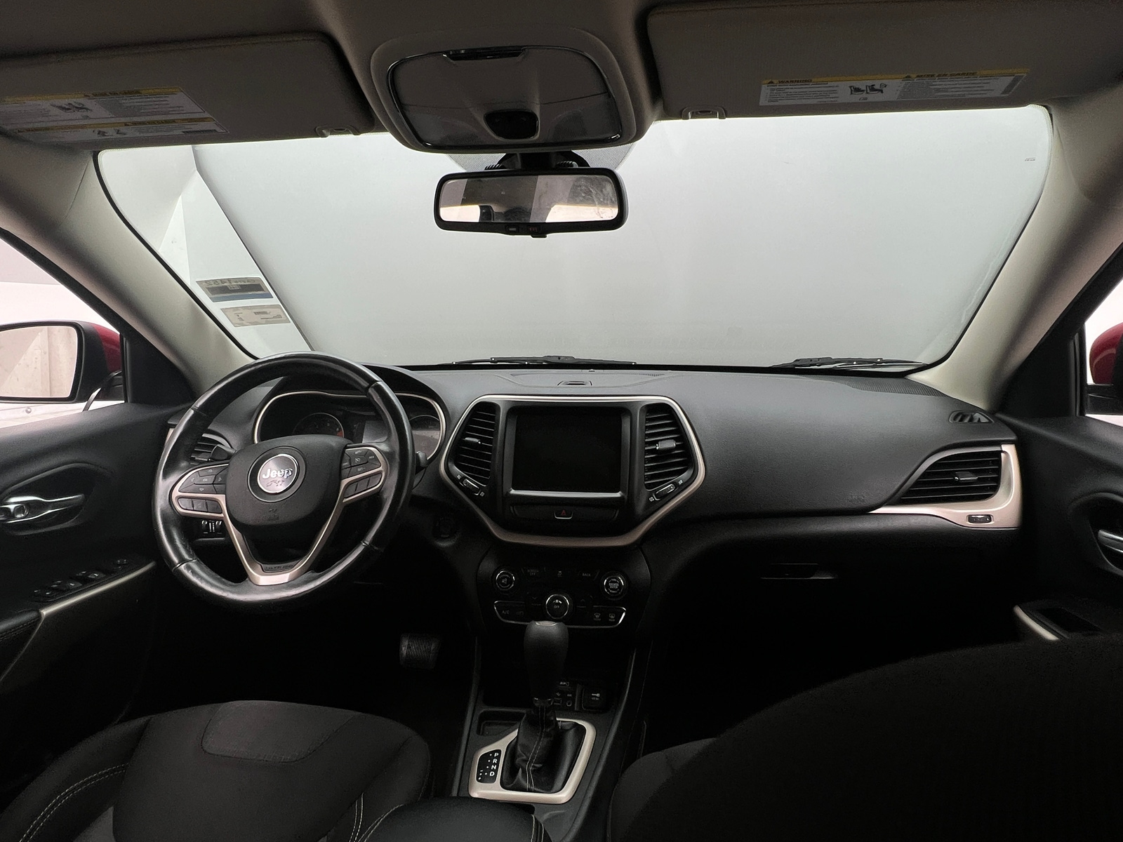 Thumbnail: 2017 Jeep Cherokee - 3
