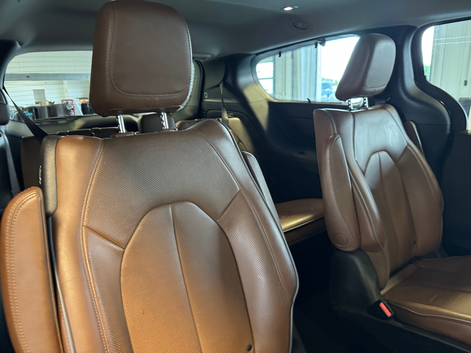 Thumbnail: 2018 Chrysler Pacifica - 5