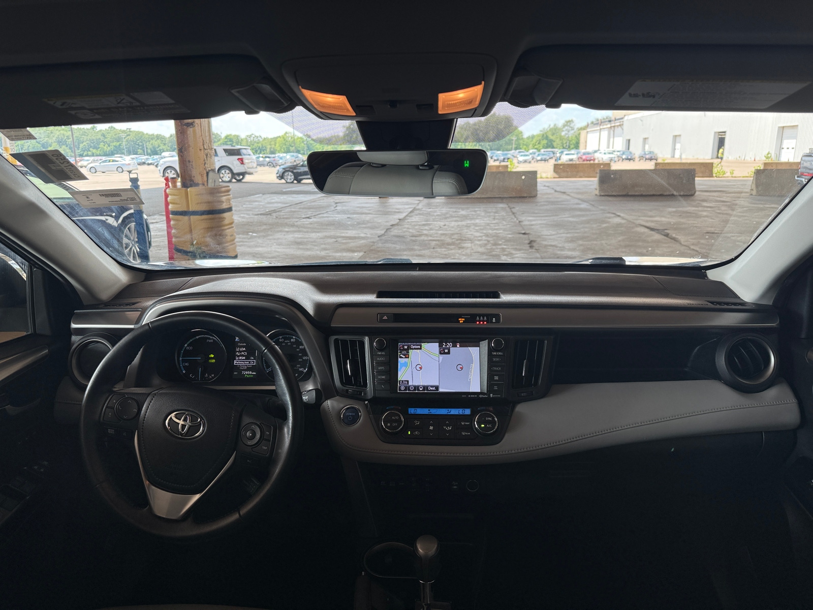 Thumbnail: 2017 Toyota RAV4 - 2