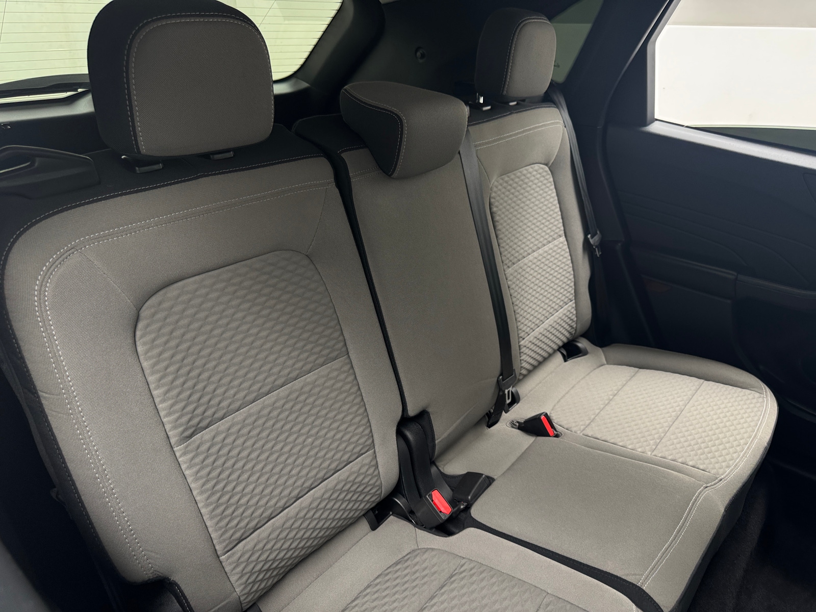 Thumbnail: 2021 Ford Escape - 6