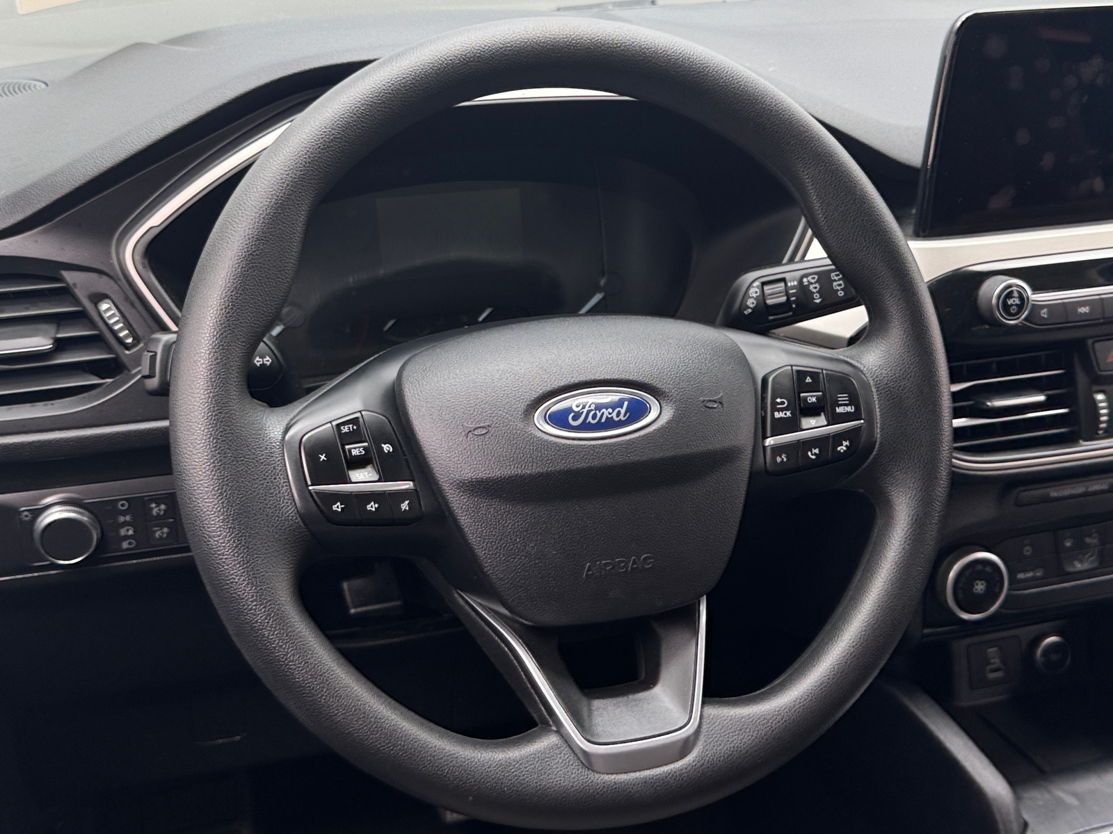 Thumbnail: 2021 Ford Escape - 5