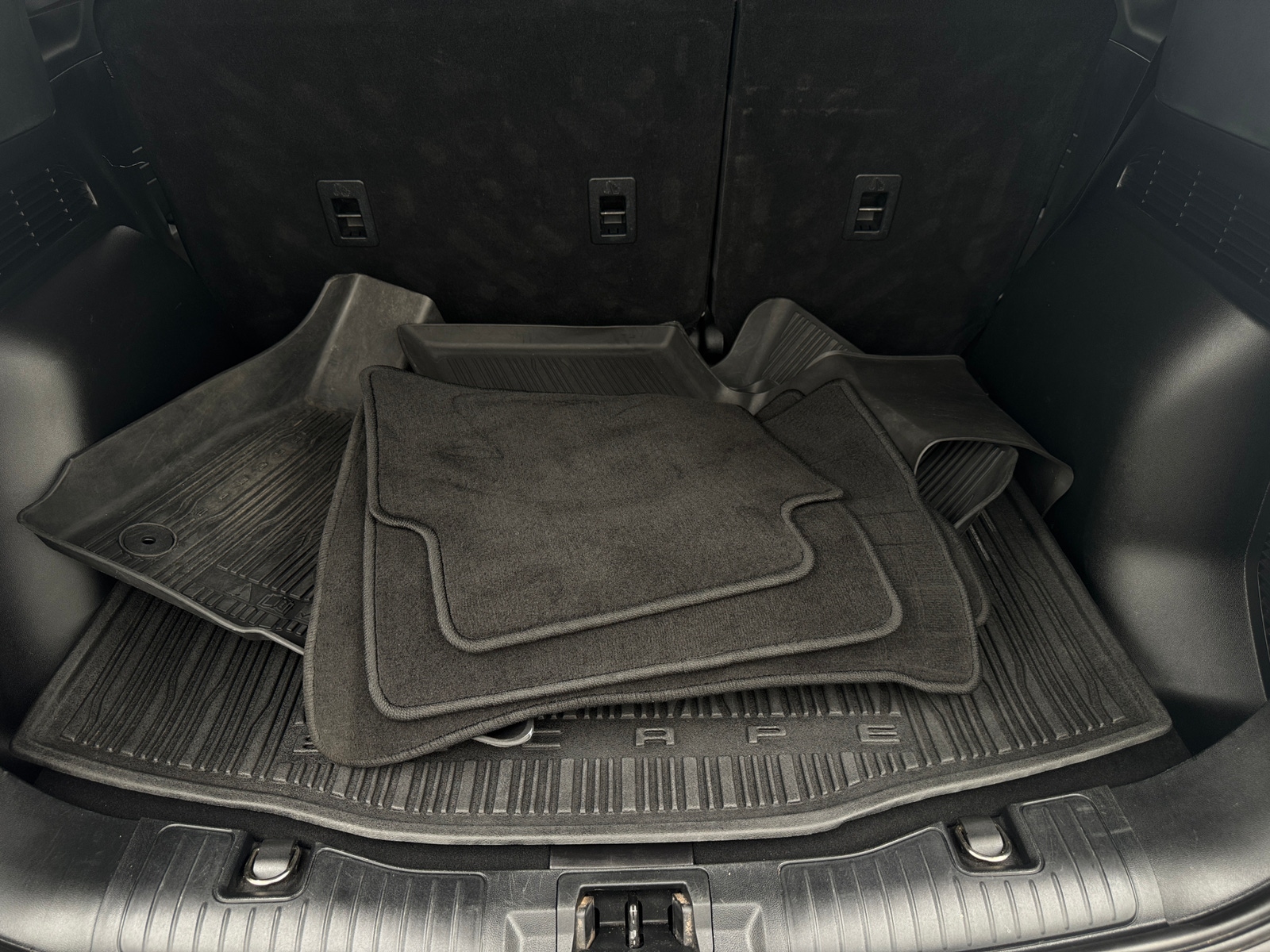 Thumbnail: 2021 Ford Escape - 7