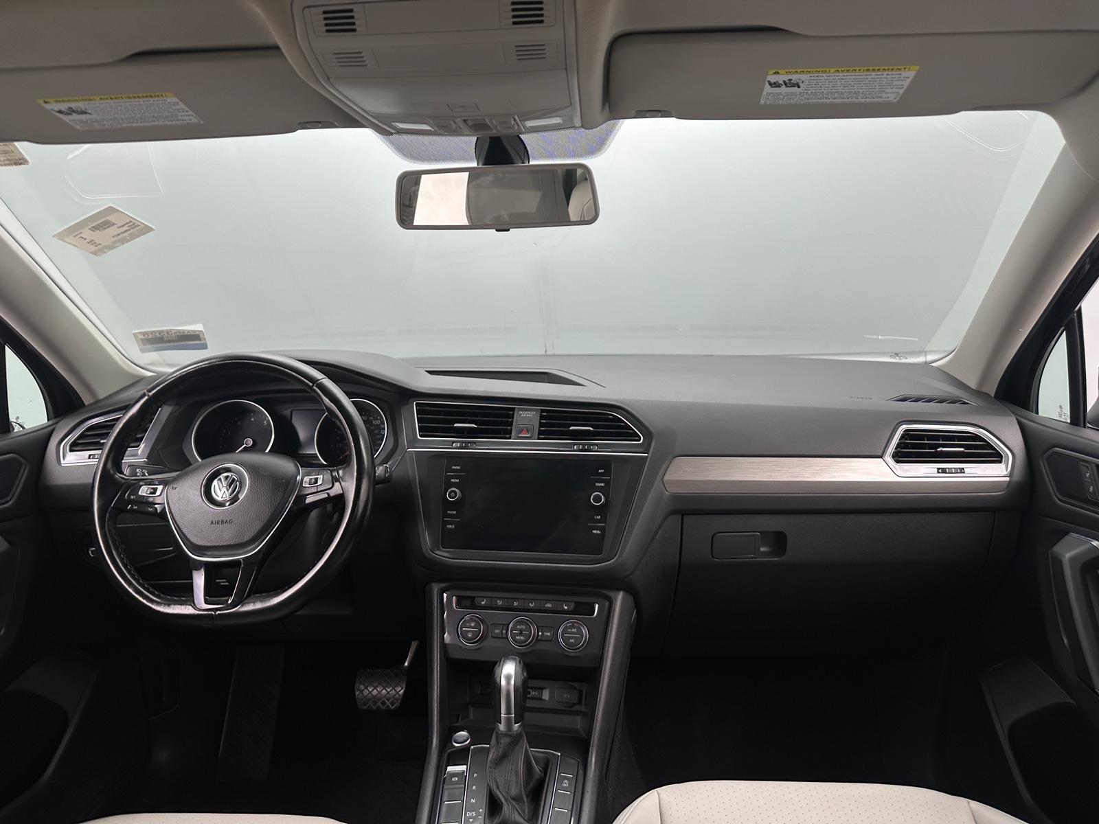 Thumbnail: 2019 Volkswagen Tiguan - 2