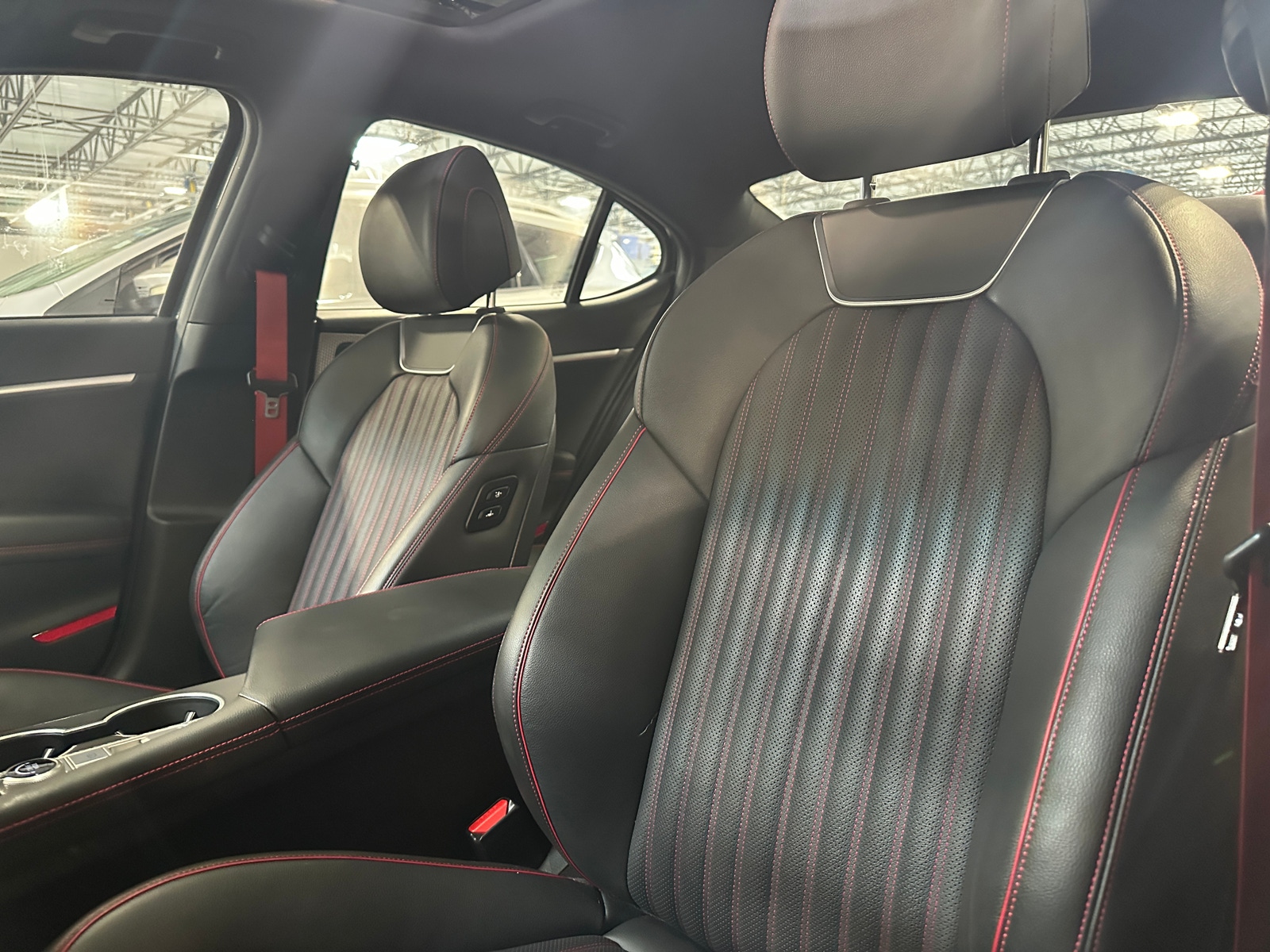 Thumbnail: 2023 Genesis G70 - 2