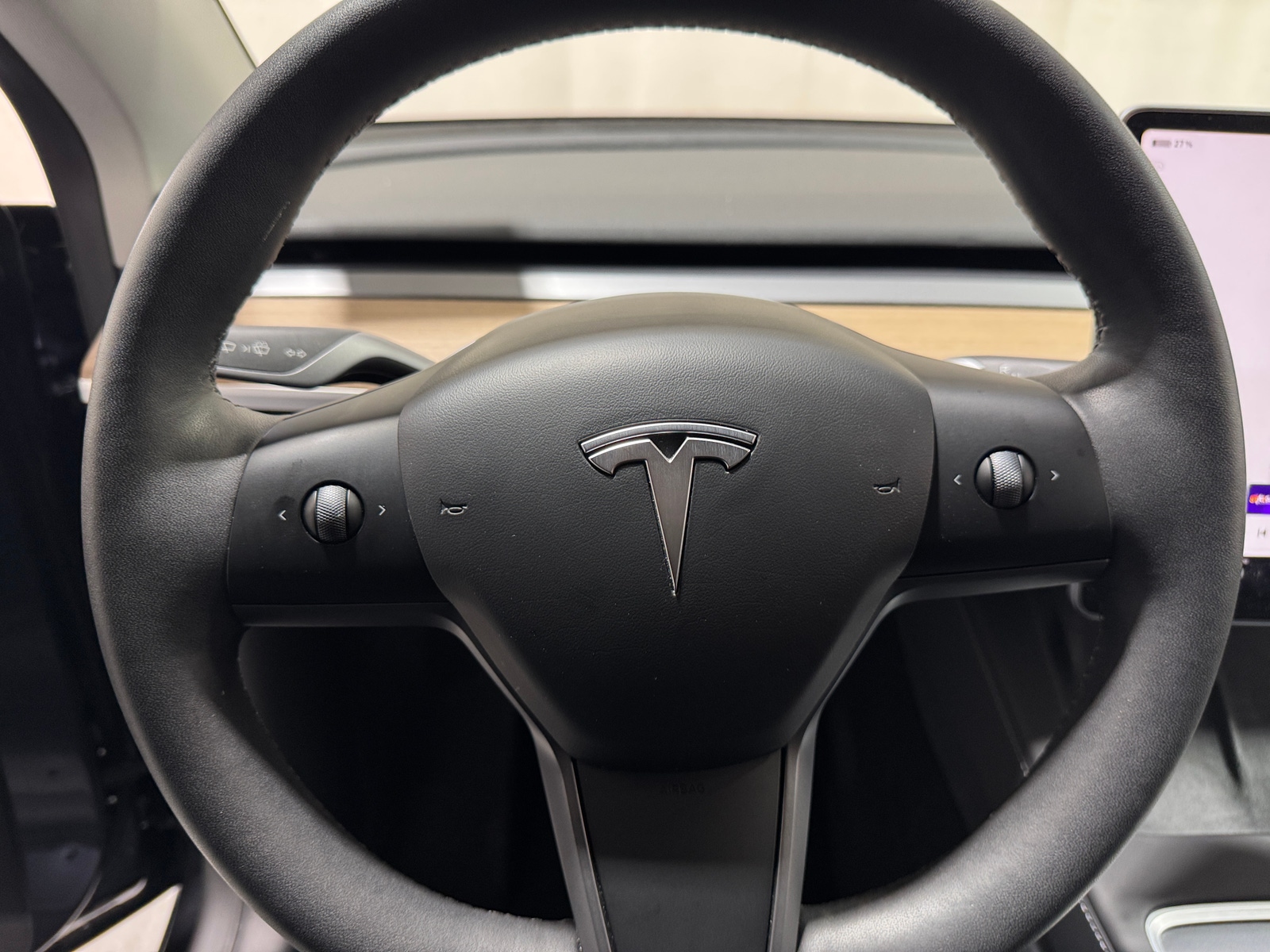 Thumbnail: 2023 Tesla Model Y - 4