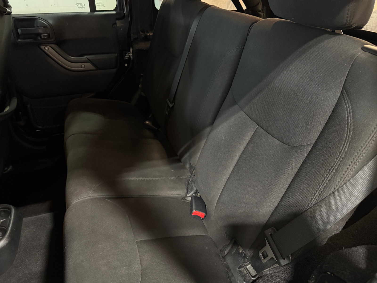 Thumbnail: 2015 Jeep Wrangler - 6