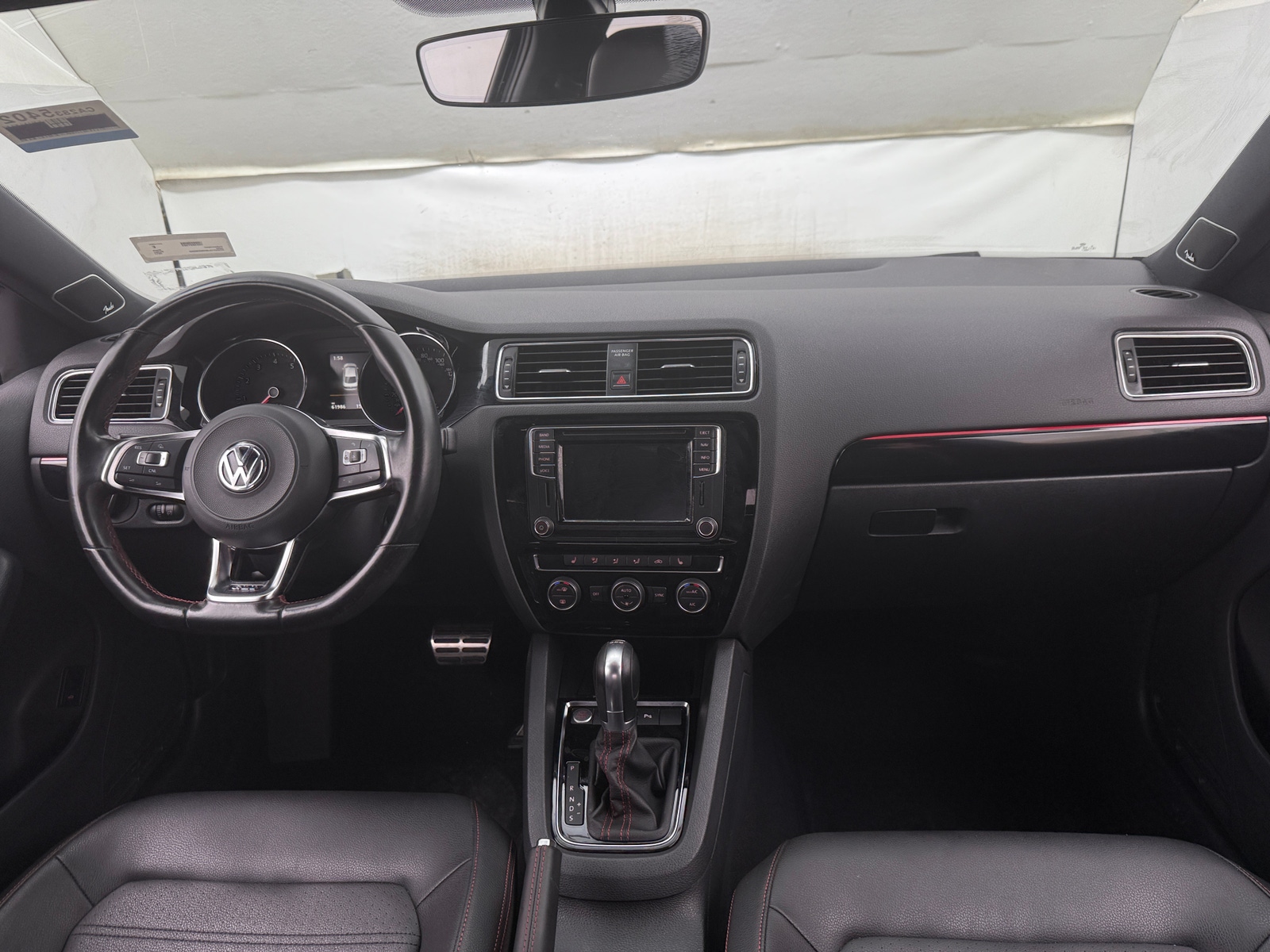 Thumbnail: 2017 Volkswagen Jetta - 2