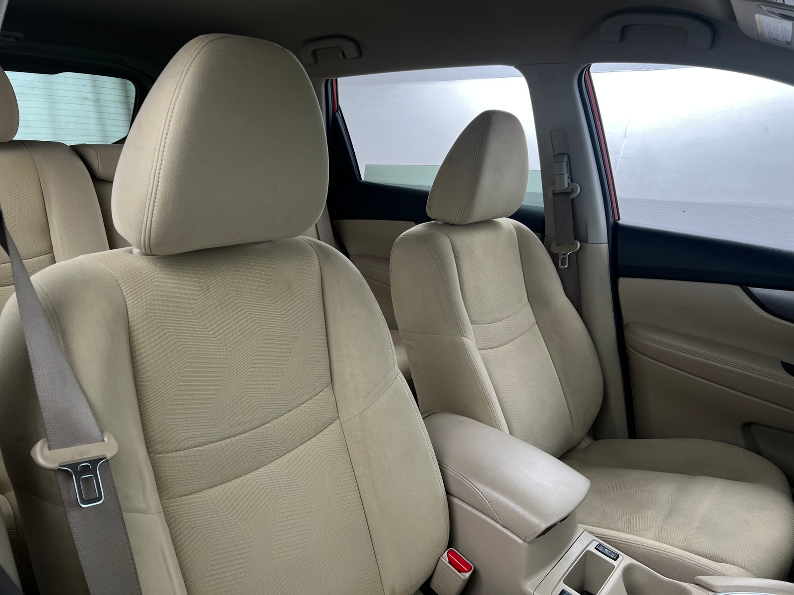Thumbnail: 2015 Nissan Rogue - 2