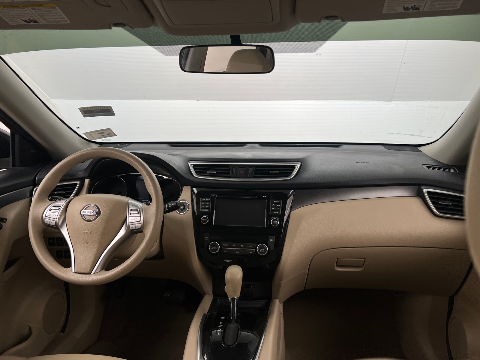 Thumbnail: 2015 Nissan Rogue - 3