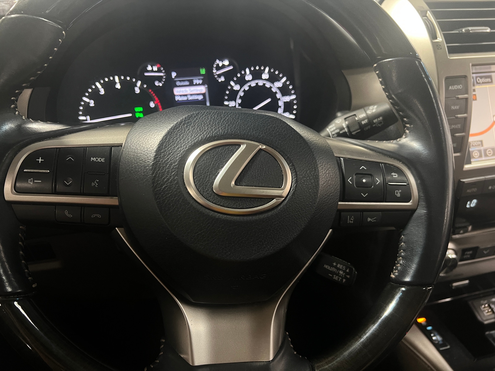 Thumbnail: 2020 Lexus GX - 4