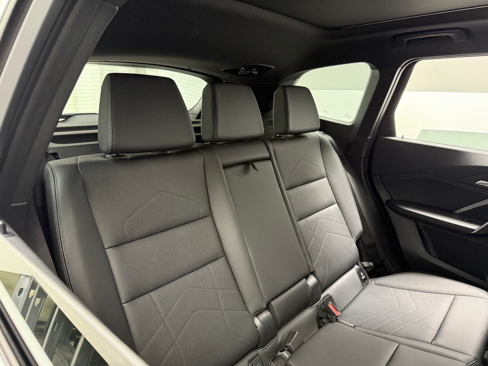 Thumbnail: 2023 BMW X1 - 5