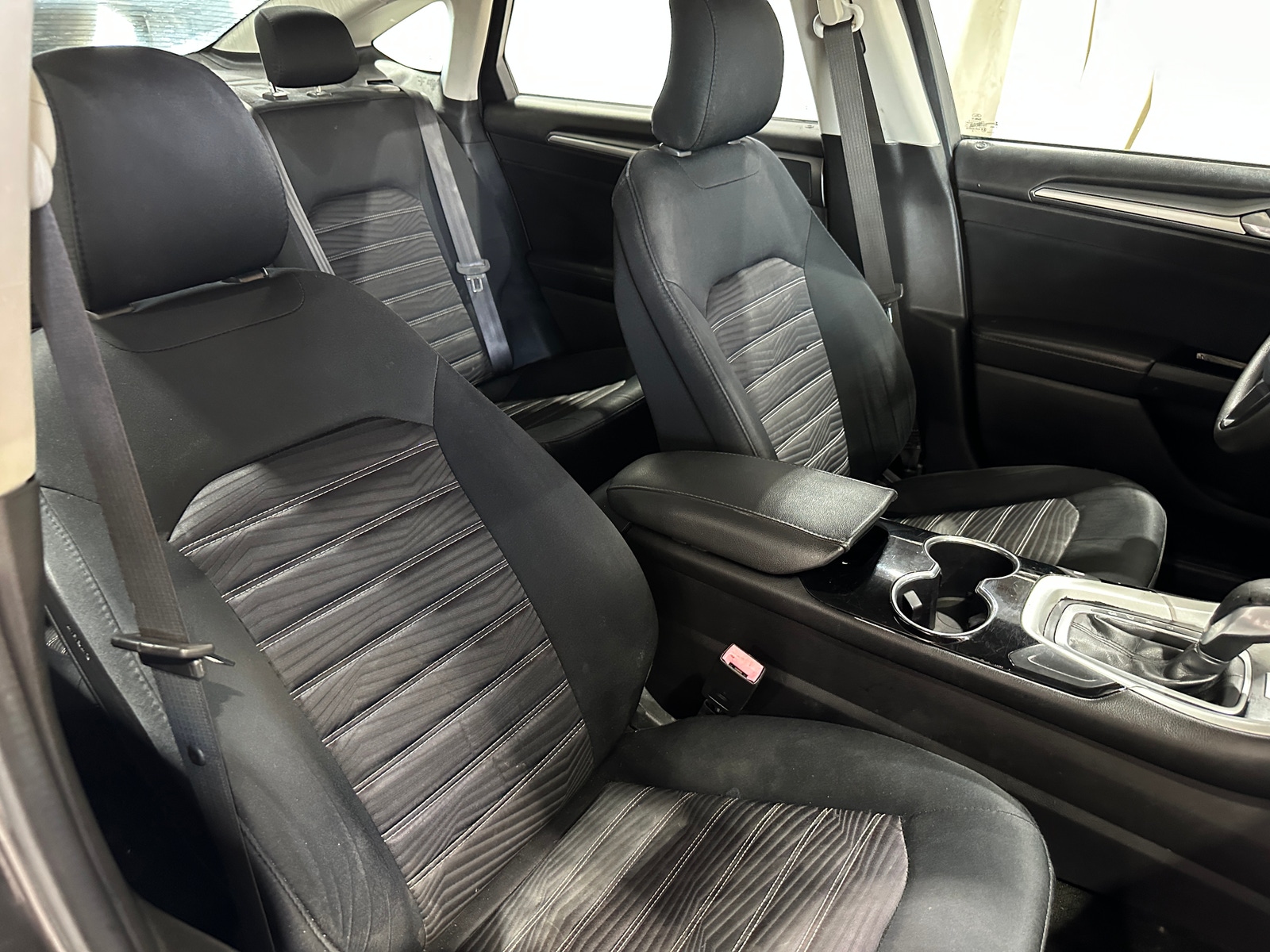 Thumbnail: 2016 Ford Fusion - 2