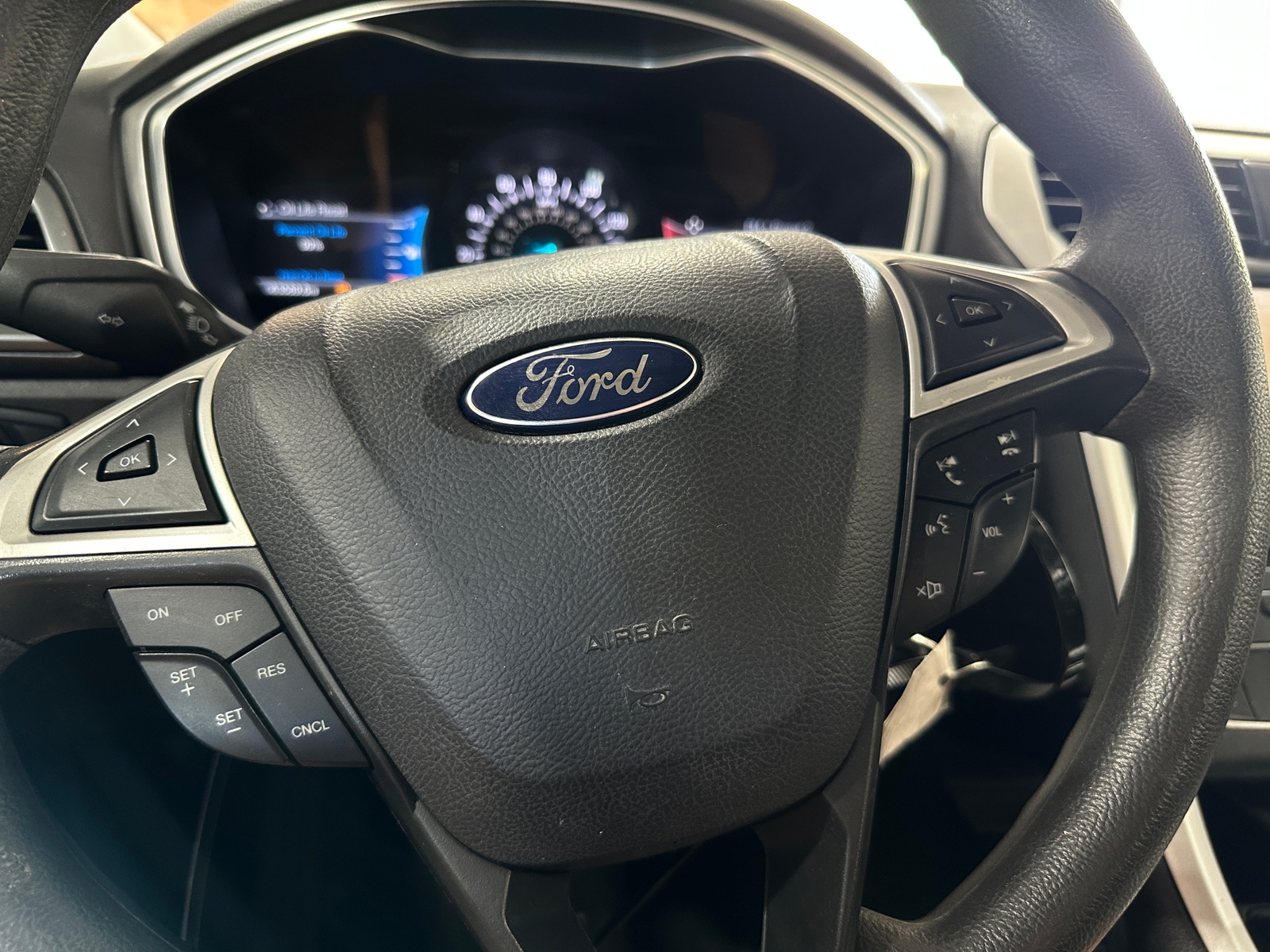 Thumbnail: 2016 Ford Fusion - 5